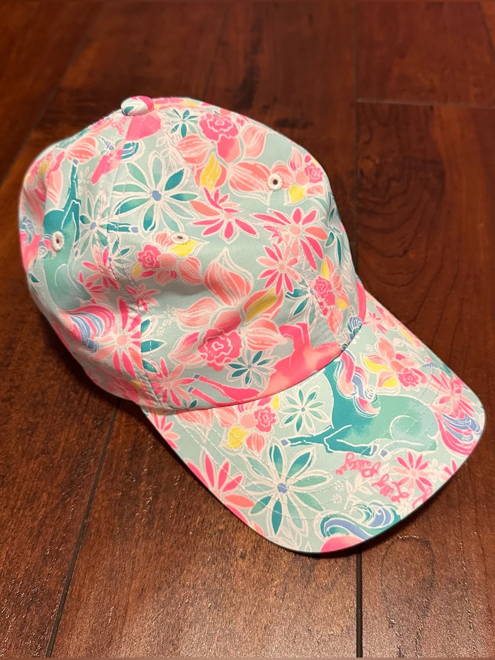 Lilly Pulitzer Magical Mary Run Around Hat